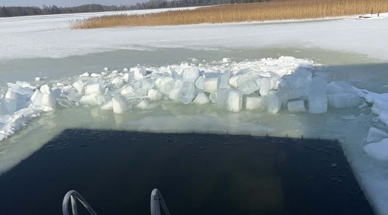 Prie Giliaus ežero surengtas renginys „Ledinis iššūkis ir sveikatingumas“ Prie Giliaus ežero surengtas renginys „Ledinis iššūkis ir sveikatingumas“