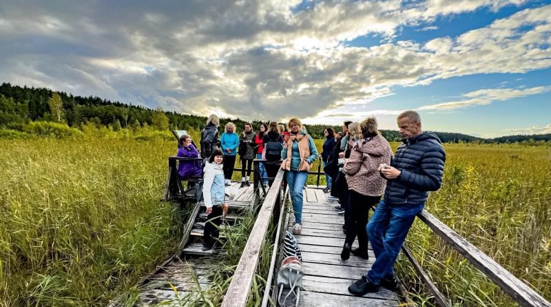 Aktyvus žygis subūrė bendrystės ir gamtos mėgėjus Aktyvus žygis subūrė bendrystės ir gamtos mėgėjus